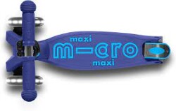 Micro Maxi Deluxe Foldable Navy (Led) Scooter MMD099 - 4