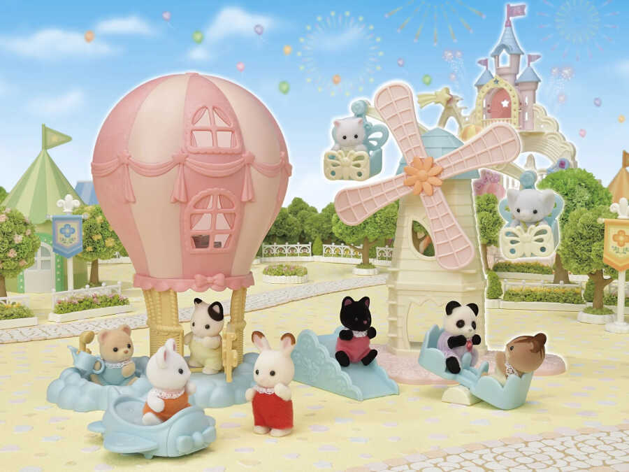 Sylvanian FamiliesBebek Yel De irmeni Park 5526 Karakter Figurleri Sylvanian Families